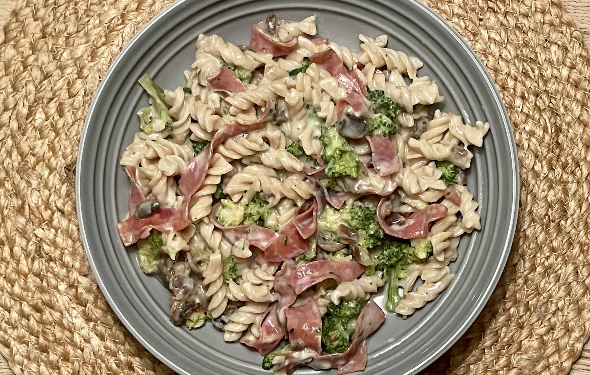 Pasta Carbonara som skal tørkes i en Dehydrator slik at maten kan spises på tur!