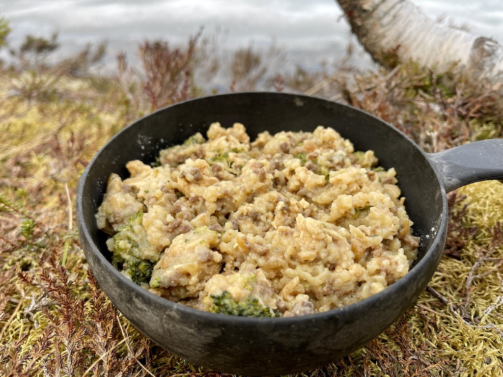 dinner recipe mashed potatoes with broccoli and ground beef